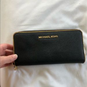 Michael Kors wallet
